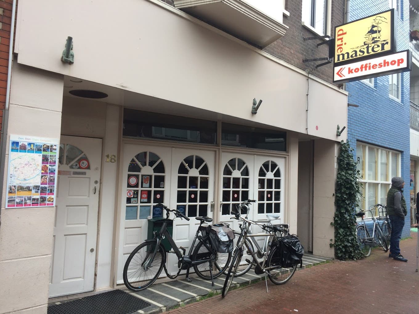 De Driemaster - Hoofdfoto